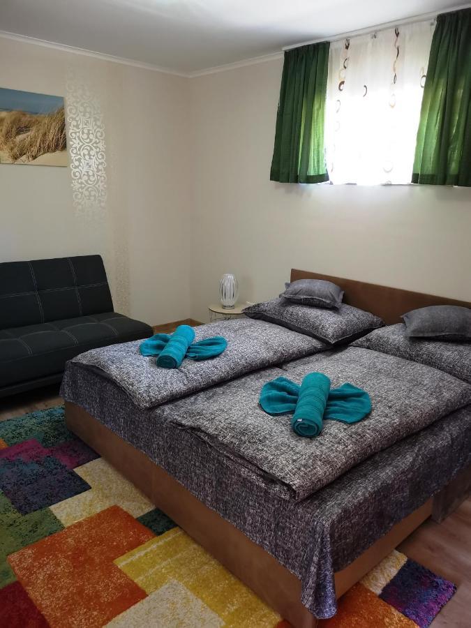 Lili Apartman 哈卡尼 外观 照片