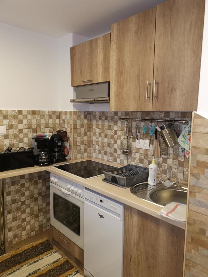 Lili Apartman 哈卡尼 外观 照片