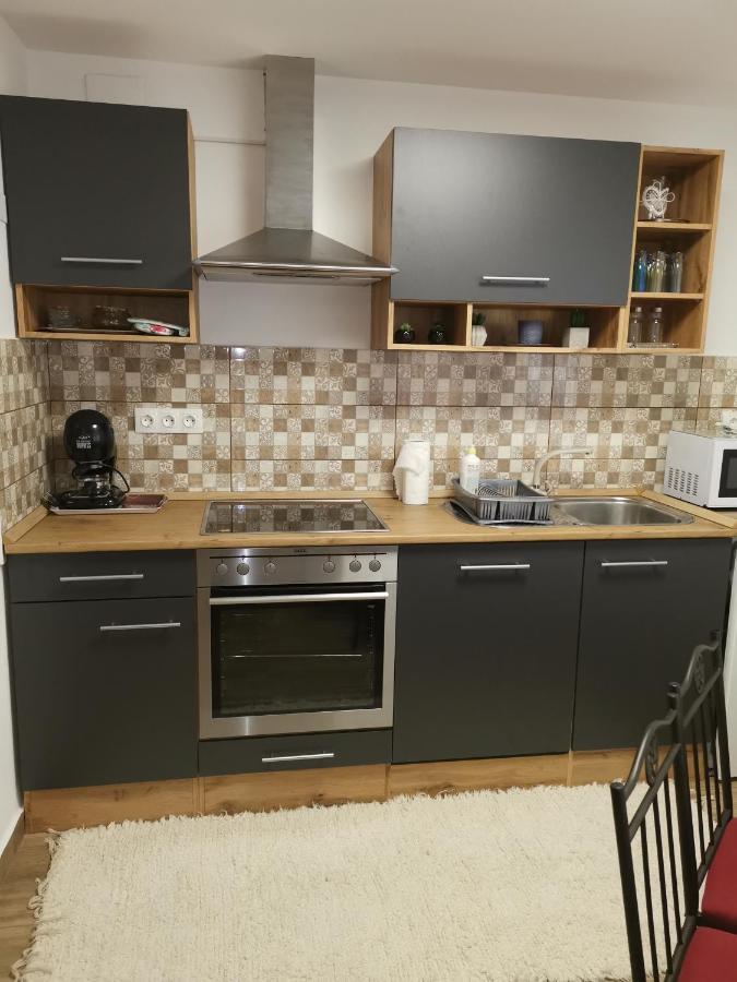Lili Apartman 哈卡尼 外观 照片