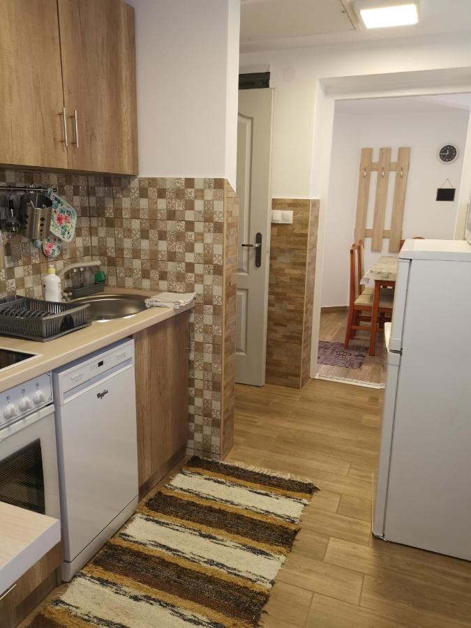 Lili Apartman 哈卡尼 外观 照片