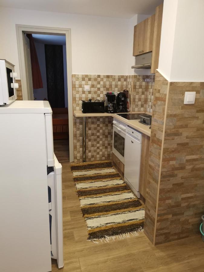 Lili Apartman 哈卡尼 外观 照片