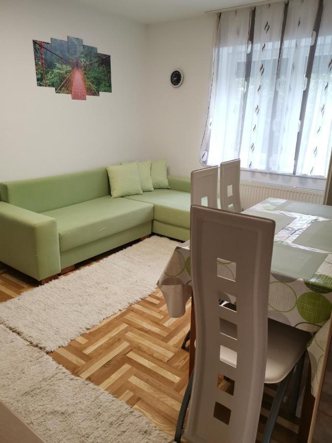 Lili Apartman 哈卡尼 外观 照片