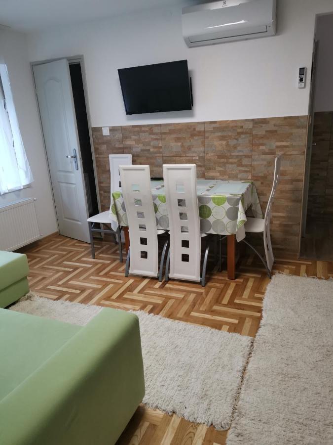 Lili Apartman 哈卡尼 外观 照片